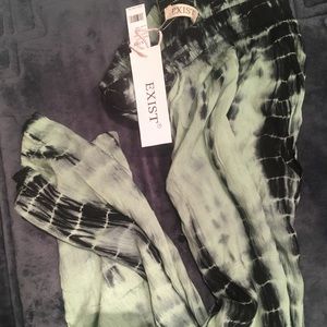 NWT exist pants